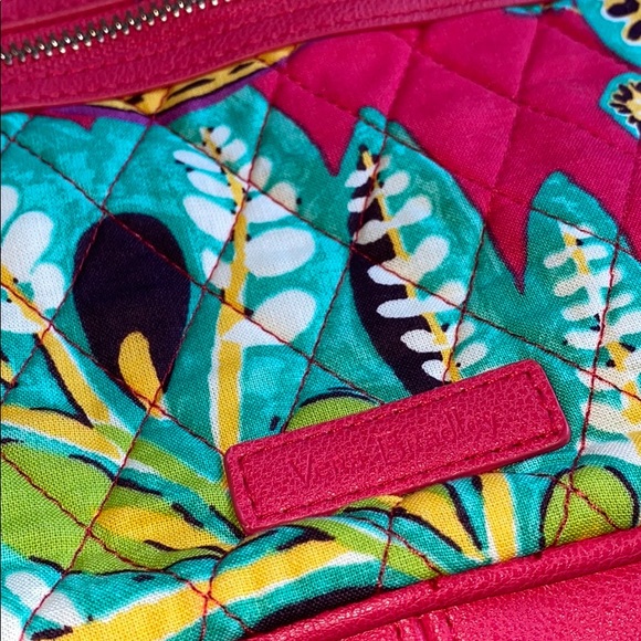 NWT crossbody Vera Bradley - Picture 11 of 15